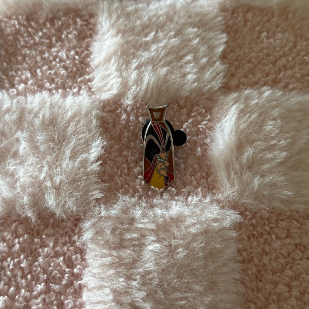 Disney Jafar from Aladdin Tie Enamel Pin